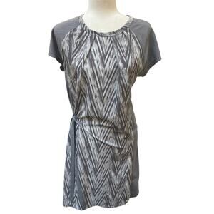 SmartWool Merino Sport Dress Women's Size Small Gray Print Short Sleeve